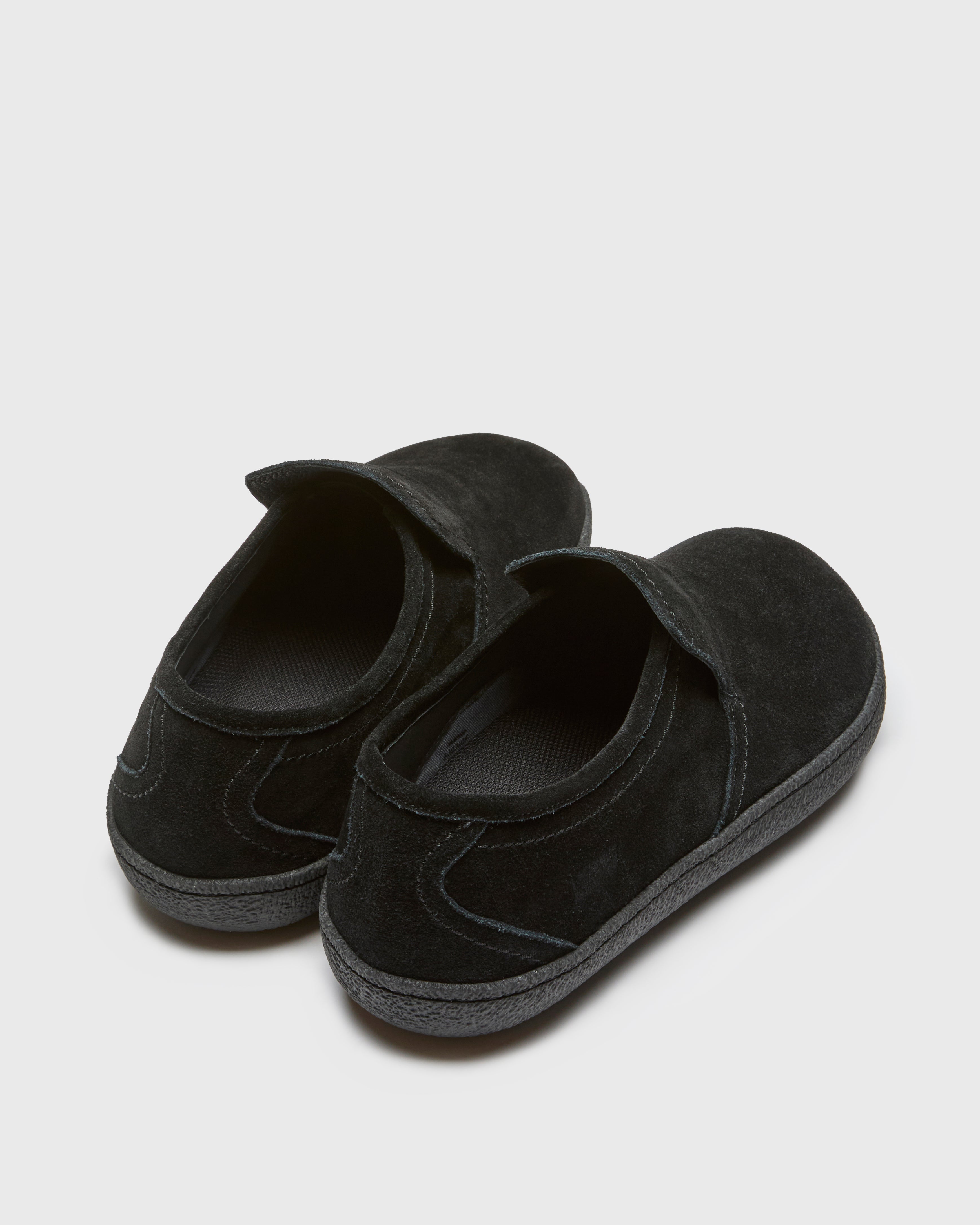 POWN SLIP ON