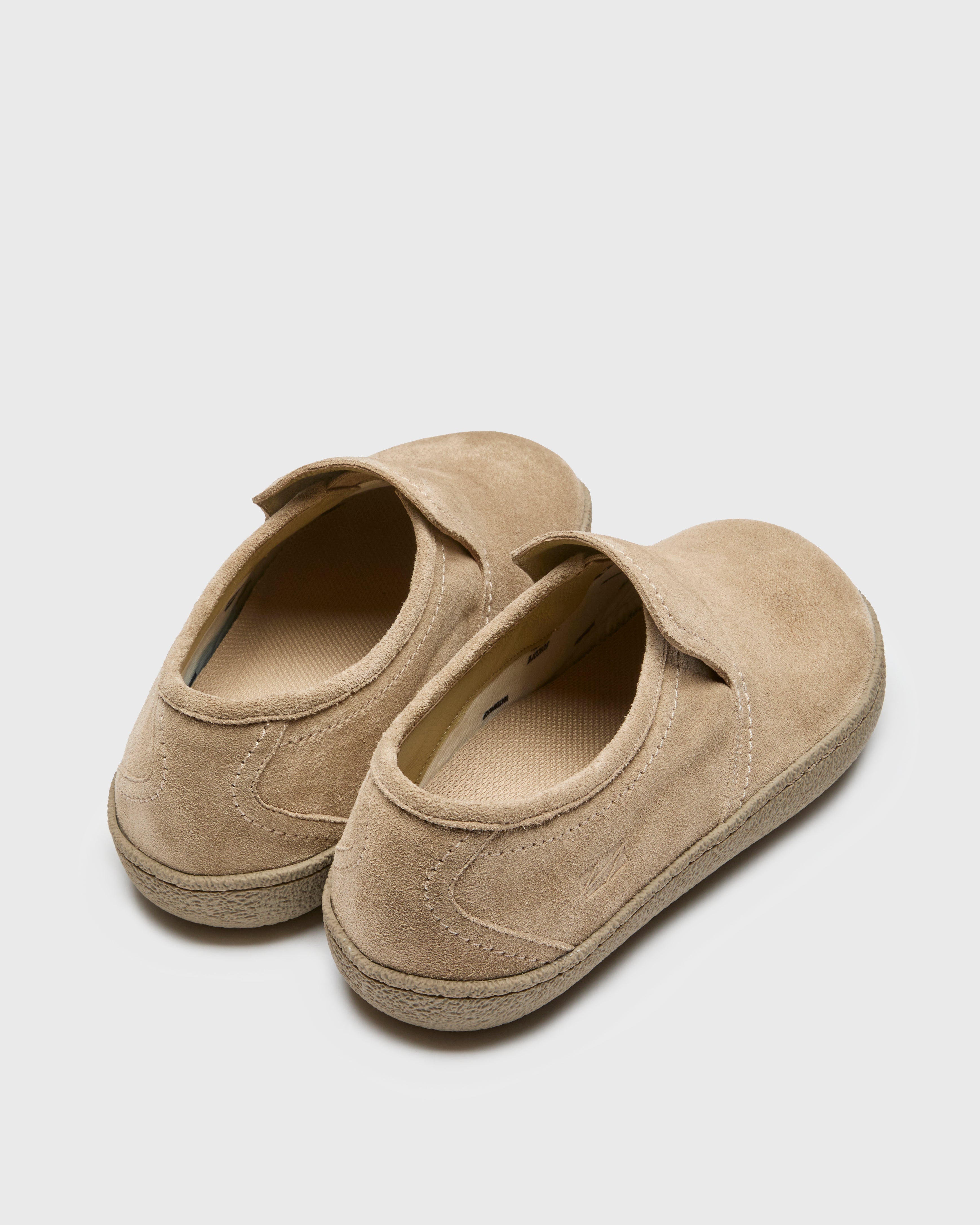 POWN SLIP ON